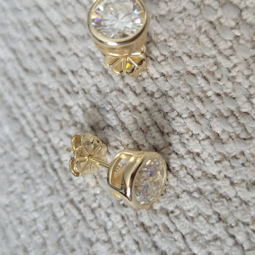 Boucles d'oreille Puces plaqué Or 14K